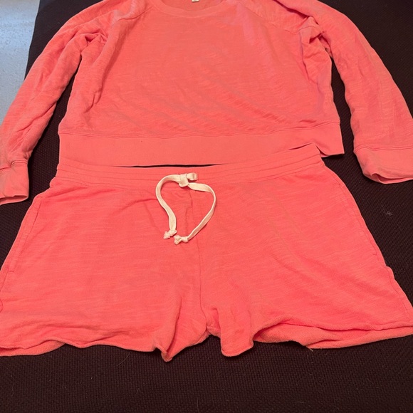 JCrew Vintage Fleece Sweatshirt and Shorts. XL - Picture 4 of 4
